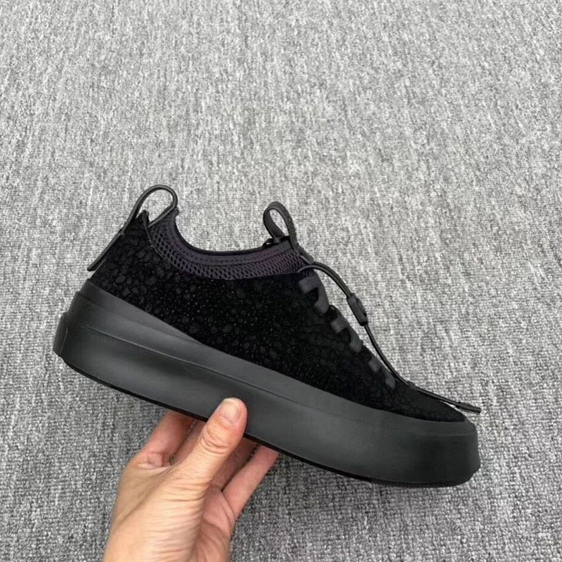 kf-S13f7051ed9a049ebba0cb1eedd076f7fc-New-Fashion-Shoes-Pure-handmade-lightweight-style-sneaker-Elastic-rope-tie-with-elastic-buckle-to-adjust