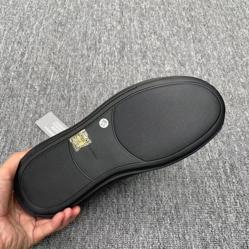 kf-S496fa58c15034f37a6934b90634b6f53v-New-Fashion-Shoes-Pure-handmade-lightweight-style-sneaker-Elastic-rope-tie-with-elastic-buckle-to-adjust